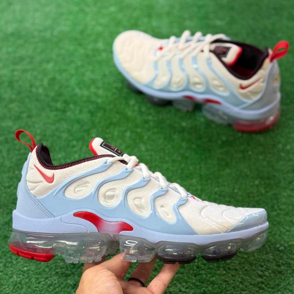 Nike Vapormax Plus Chicago White Blue Black Mens Shoes CW6974-100 VNDS Sz 10